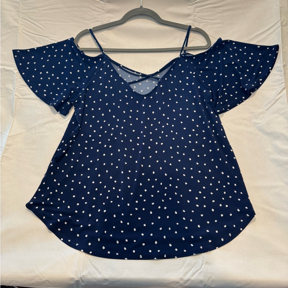 Kaileigh Blue and White Spotted Flutter Sleeve Blouse